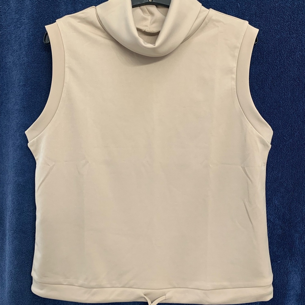 **Elegant Cream Sleeveless Top Small